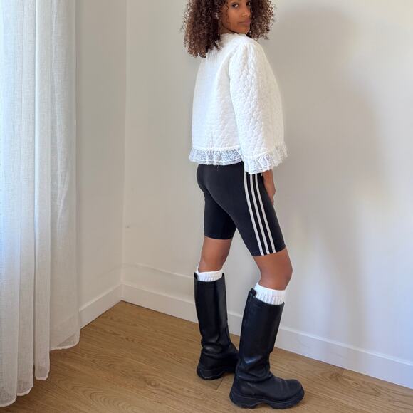 Vintage French Cotton Quilted Lace Ruffle Jacket with Snap Front (S) - Picture 3 of 9